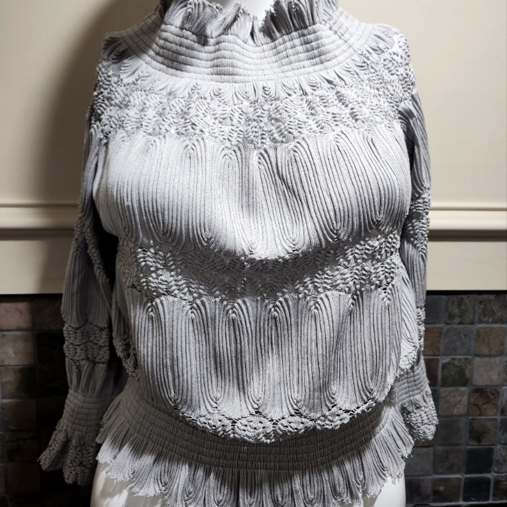 NWT J.O.A Los Angeles beautiful lace blouse